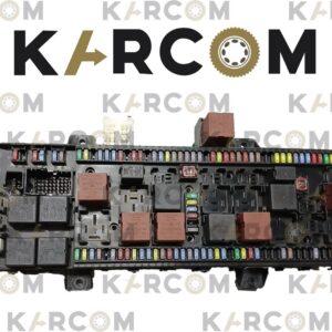 Renault / Volvo Fuse box 7421939524 21939524 22619991 *USED TRUCK HGV PARTS UK *