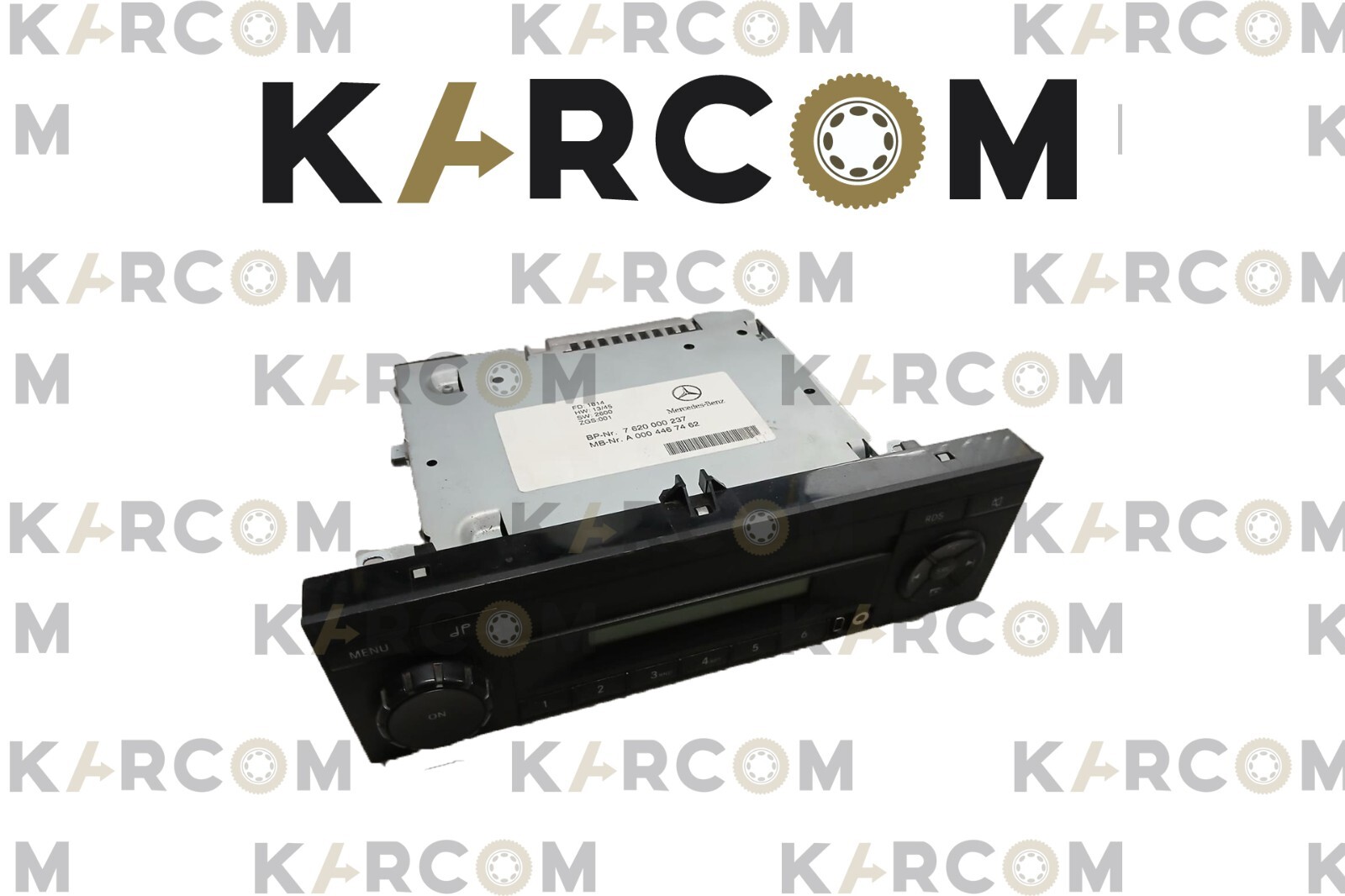 Mercedes A0004467462 MP4 Radio * USED TRUCK HGV PARTS UK